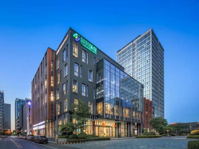 崇左水泥栏杆安装