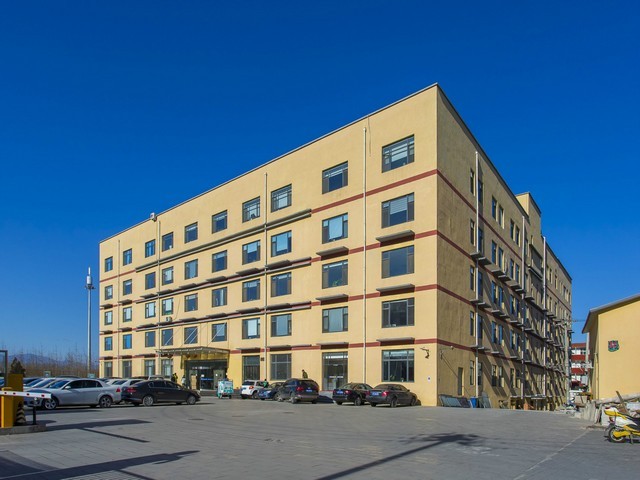 湖北港口货场陶瓷复合板厂